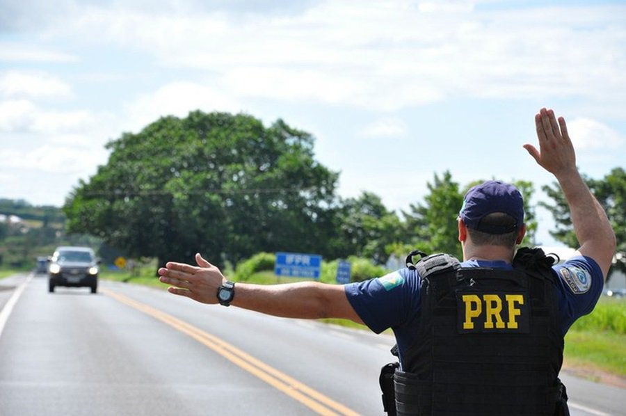 Número de acidentes com mortes nas rodovias federais reduz 14% em 2017 em MT, diz PRF