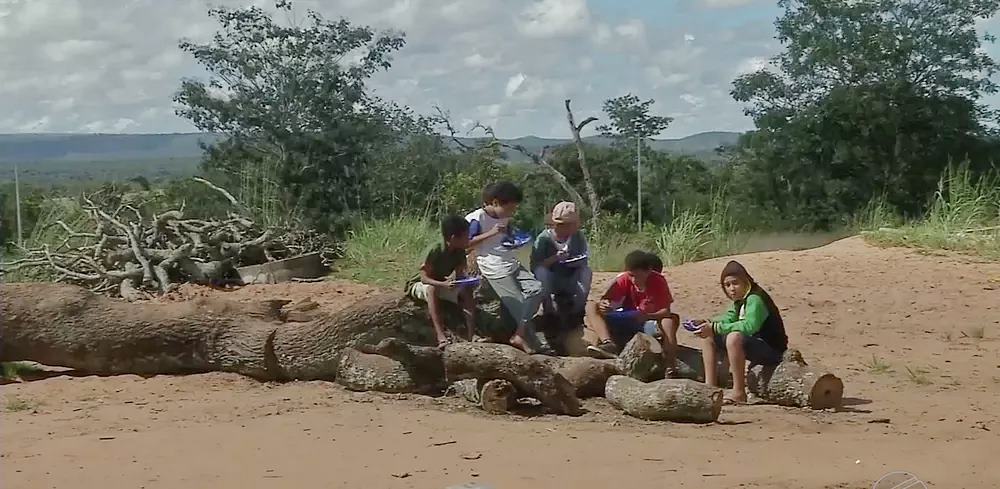 Vereador Luis Costa diz que Governador do Estado não está priorizando a Educação em Primavera do Leste