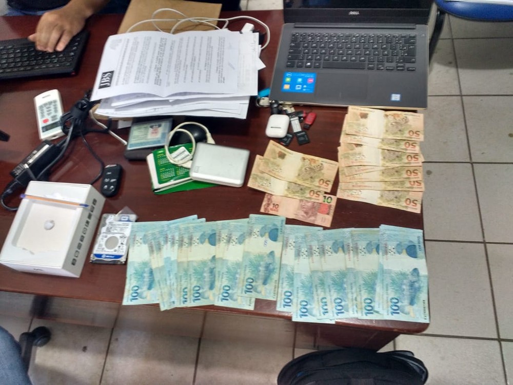 Polícia faz operação para cumprir 50 ordens judiciais em investigação sobre desvio de R$ 28 milhões de cooperativa em MT