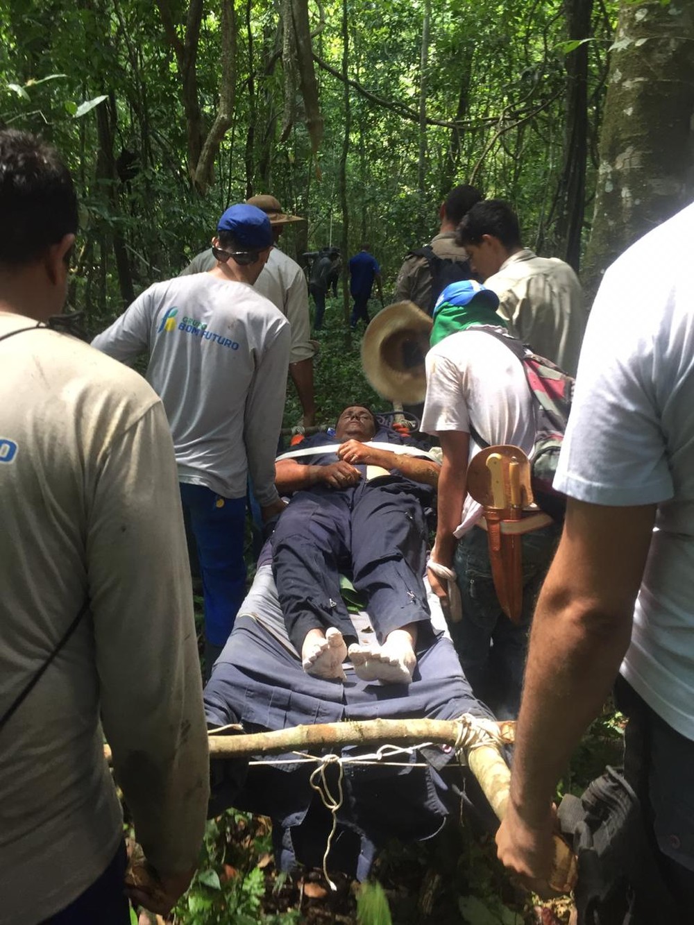 Piloto que sobreviveu após queda de avião em MT sofreu queimaduras, desidratação e infecções, diz médico