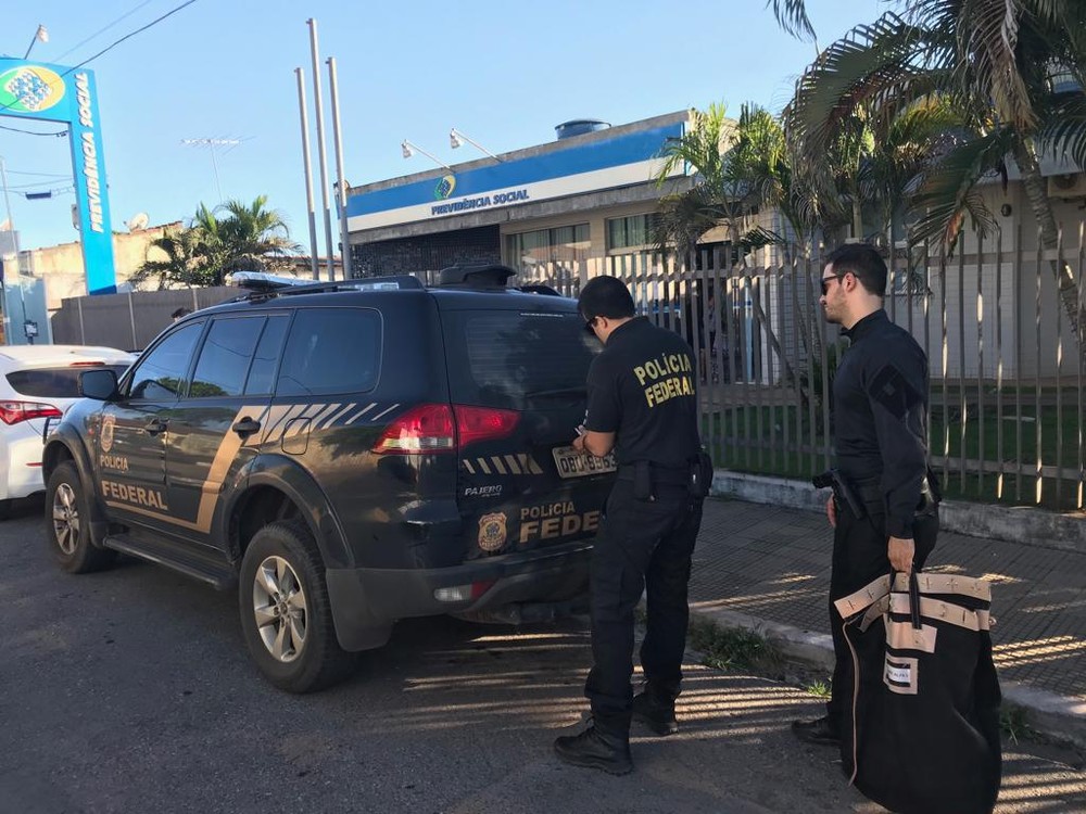 PF cumpre 8 mandados em operação para combater crimes previdenciários