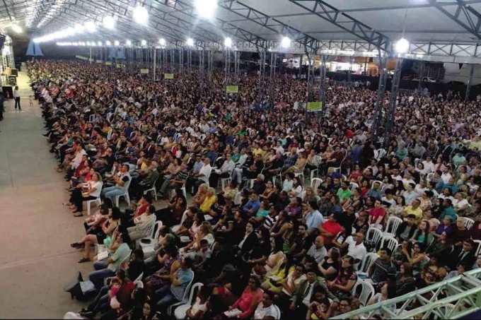 Campina Grande abre mão do carnaval e realiza maior evento evangélico do país