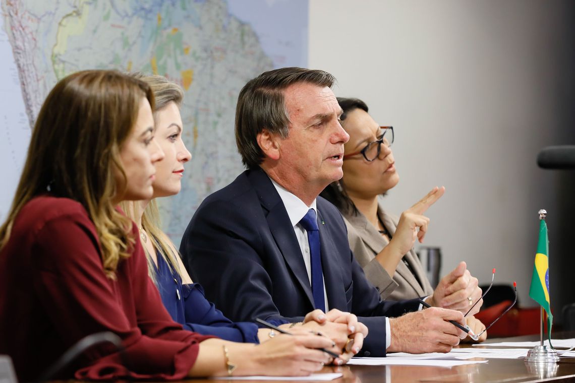 Bolsonaro: tendência do governo é vetar franquia de bagagem