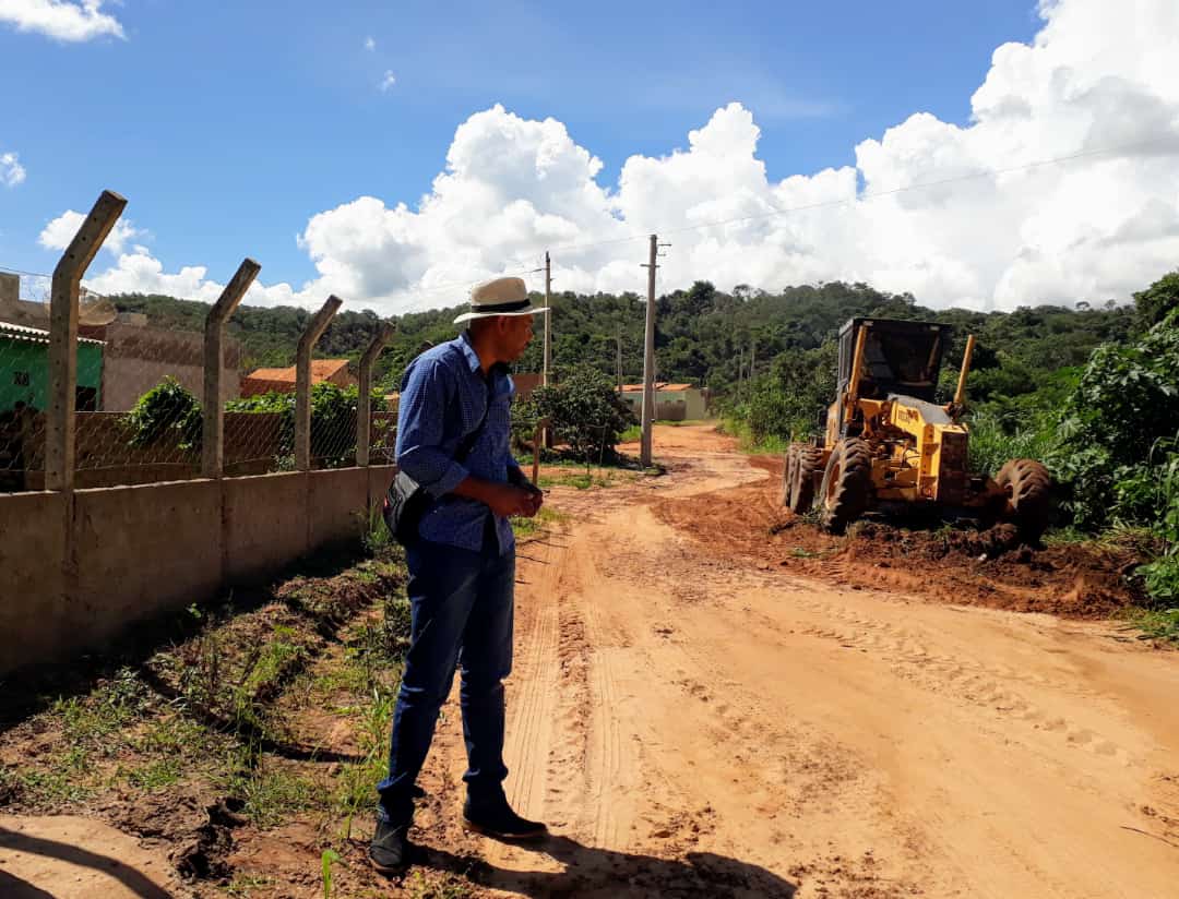 Vereador Luis Costa cobra a Secretaria de Obras e CMTU um planejamento de trabalho para tapa buracos e sinalização em Primavera do Leste