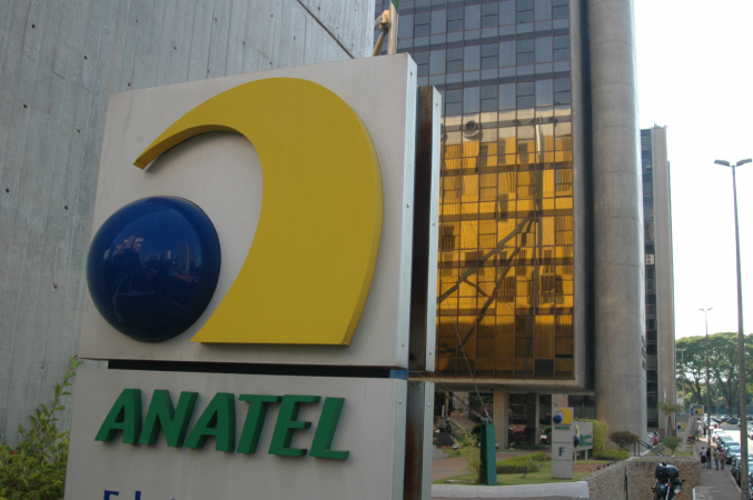 Anatel determina bloqueio do sinal de aparelhos de TV Box em ação contra pirataria