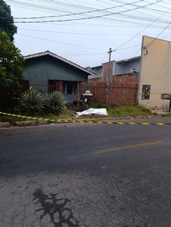 PolíciaMulher é presa após matar marido a facadas em Cuiabá