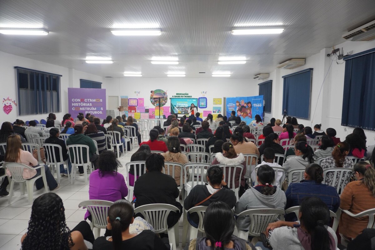 Educação realiza encontro focado na formação continuada de profissionais da educação