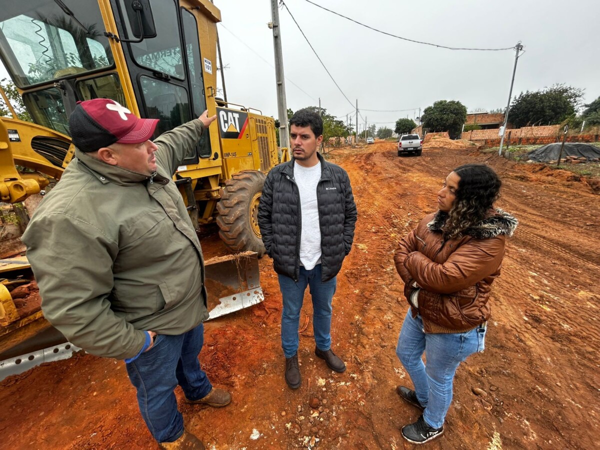 Prefeituras de Primavera e Poxoréu executam obra de elevação de vias de Nova Poxoréu e Vale Verde