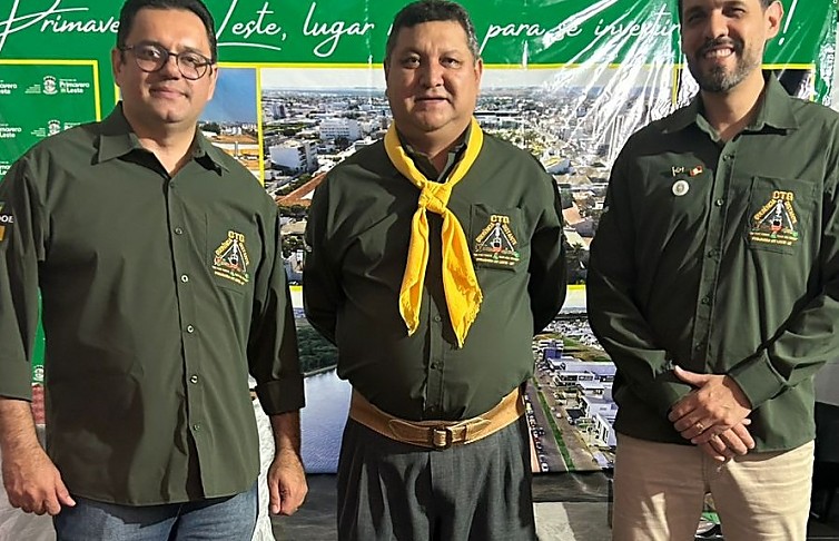 Representando oficialmente Primavera do Leste, estão presentes no evento o Secretário de Cultura, Leopoldino André, o Secretário de Desenvolvimento Econômico, Fábio Parente, e o patrão do CTG de Primavera, Jerri Bica