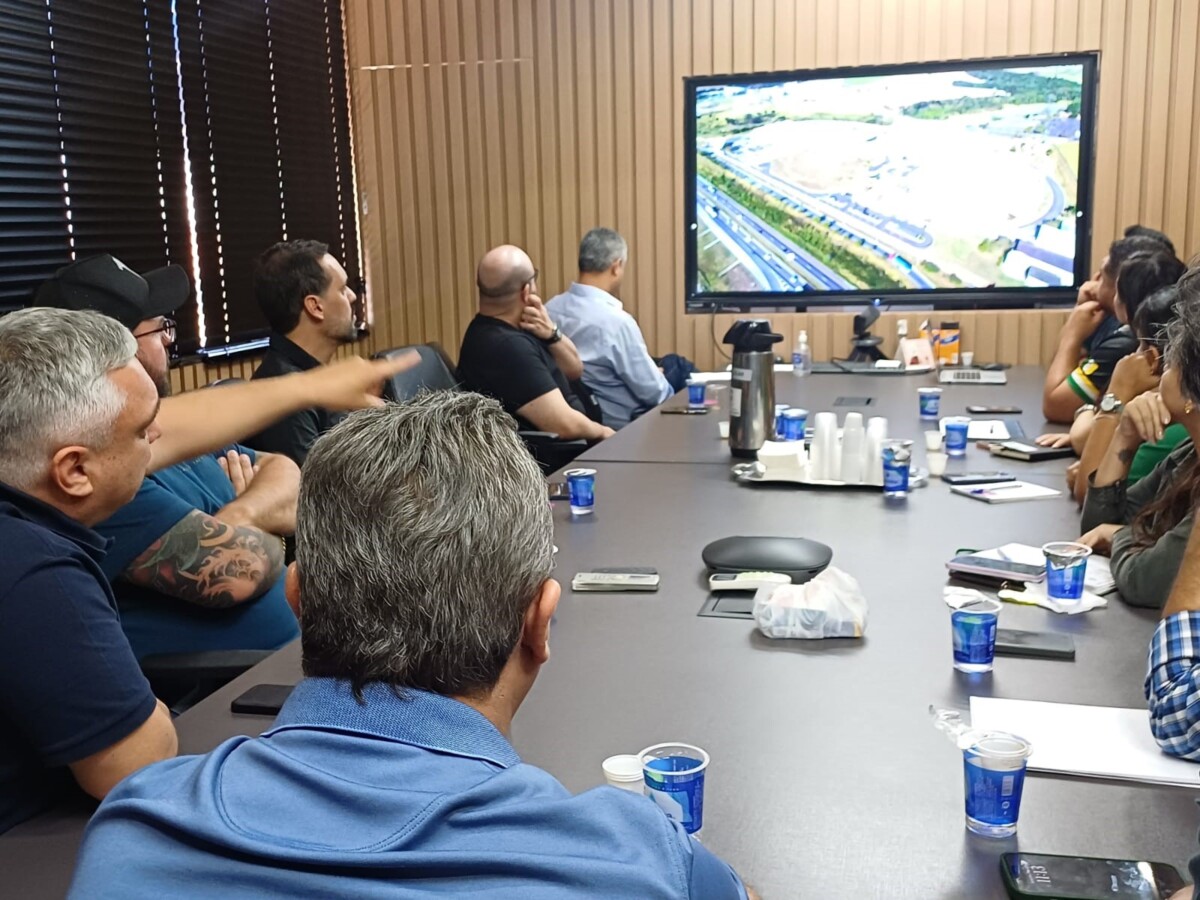Administração municipal conhece projeto de Centro de Inovação: investimento em tecnologia, pensando o futuro