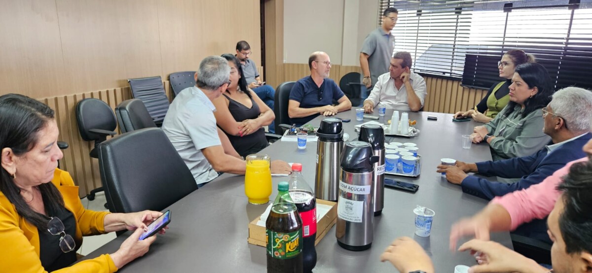 Prefeito recebe proposta para instalação de unidade do Senai em Primavera do Leste