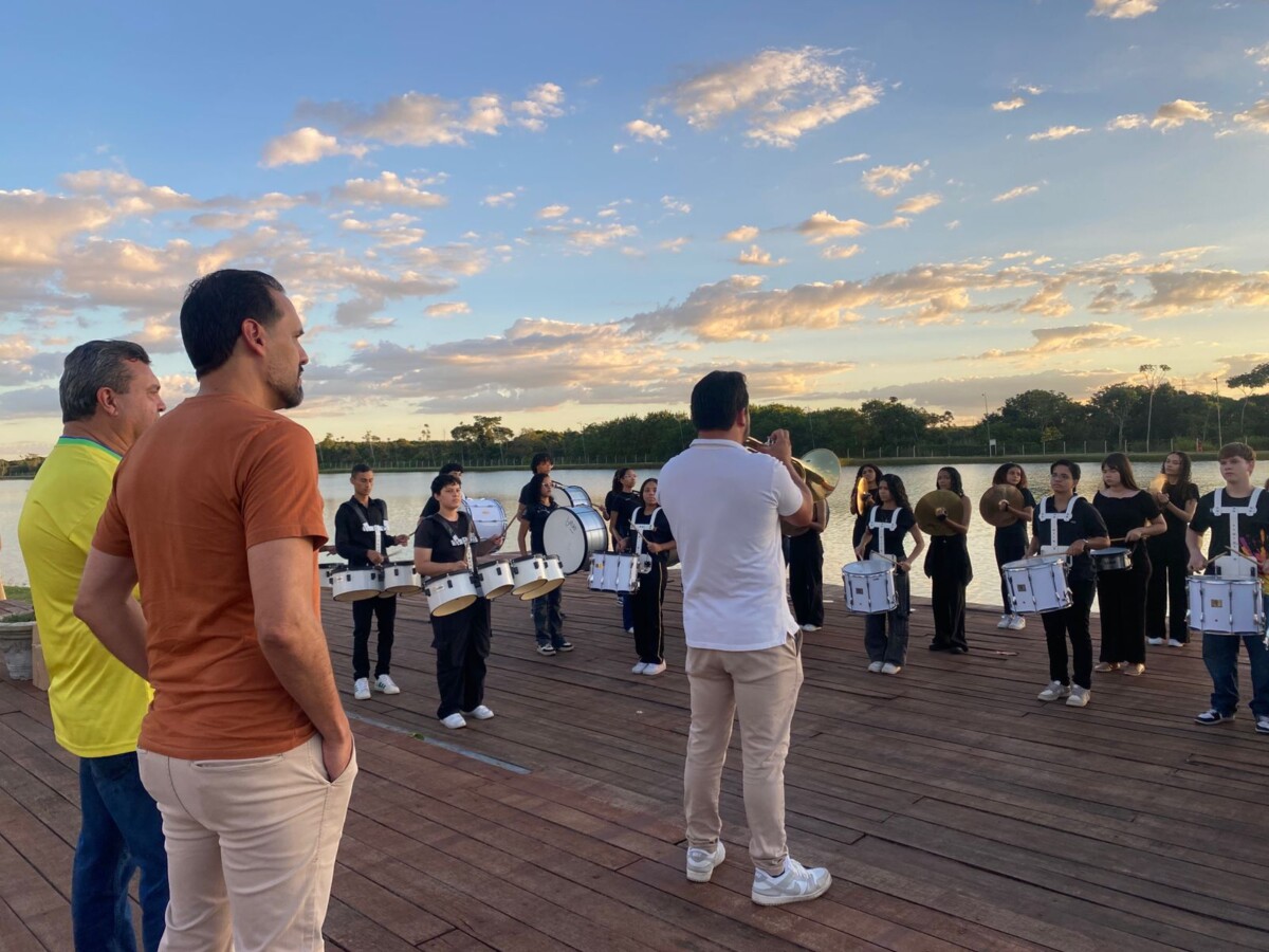 Domingo cultural reúne fanfarra, artesanato e música na Lagoa Municipal