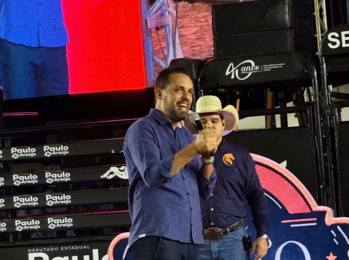 Rodeio é oficialmente aberto na Semana do Cavalo e reúne grande público em Primavera do Leste