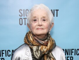 Morre a atriz Barbara Barrie, veterana do cinema e teatro, por eutanásia